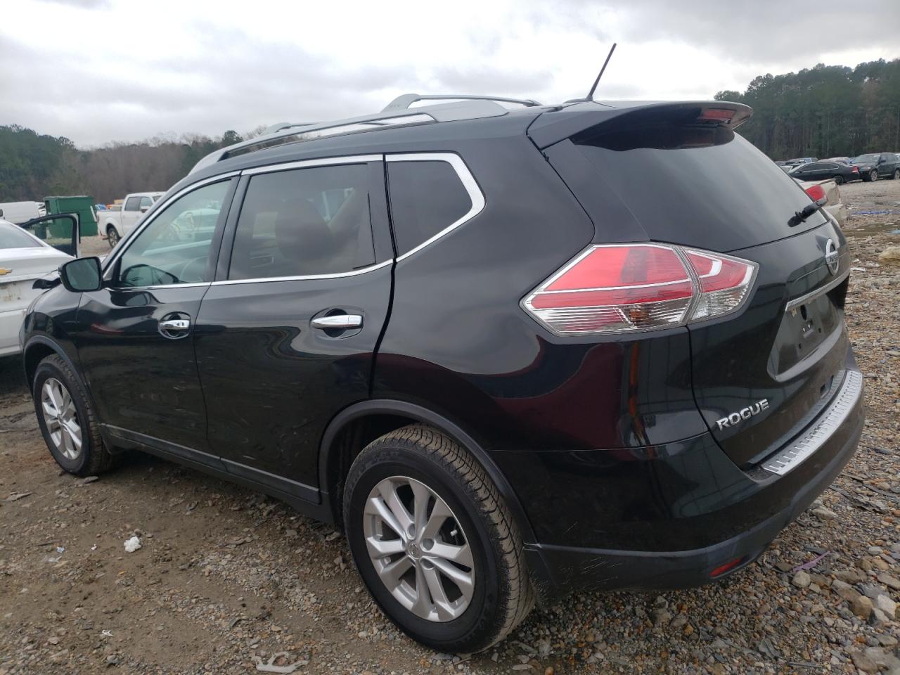 Photo 3 from auction – 2016 NISSAN ROGUE S with VIN 5N1AT2MT9GC918393