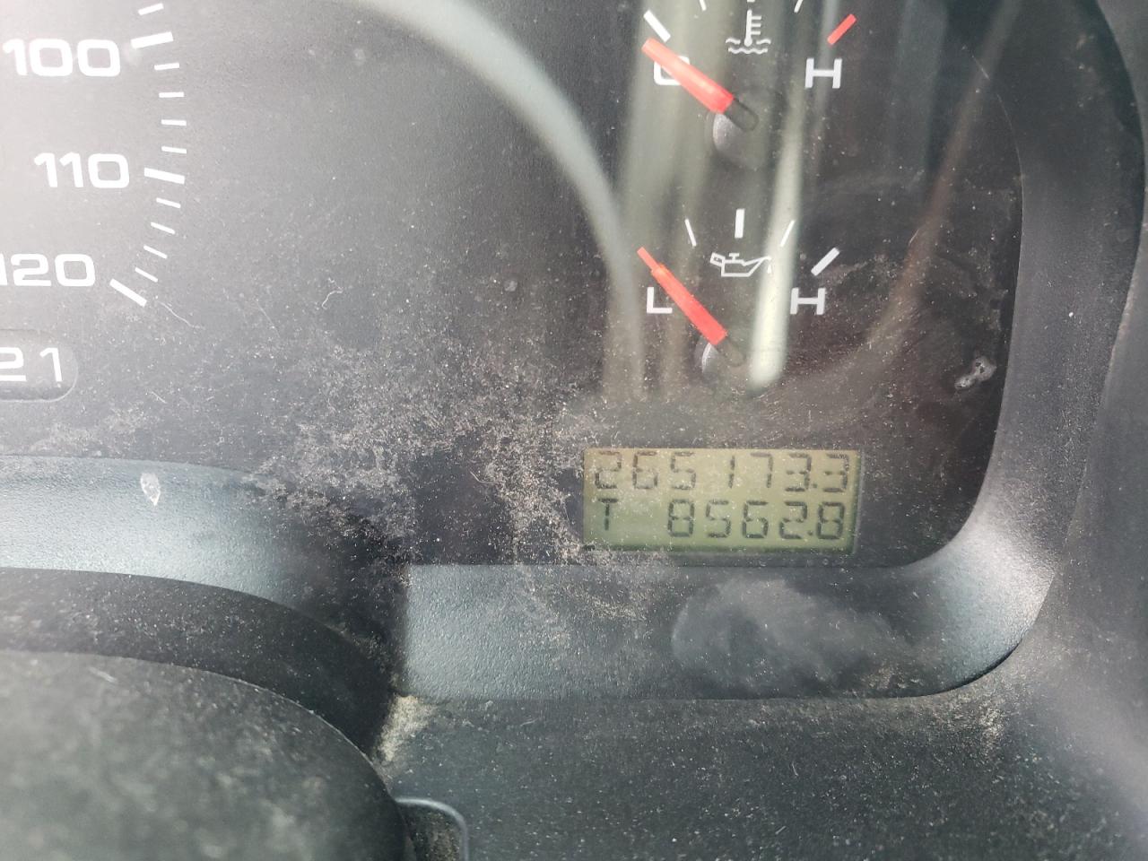 Zdjęcie 8 z aukcji – 2004 FORD F150 z VIN 1FTRX14WX4NC22013