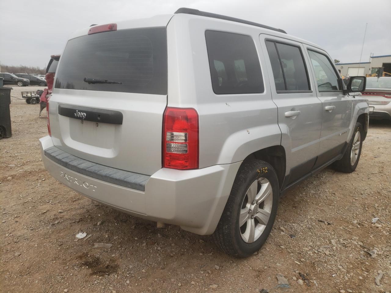 Zdjęcie 4 z aukcji – 2012 JEEP PATRIOT LA z VIN 1C4NJPFA5CD634865