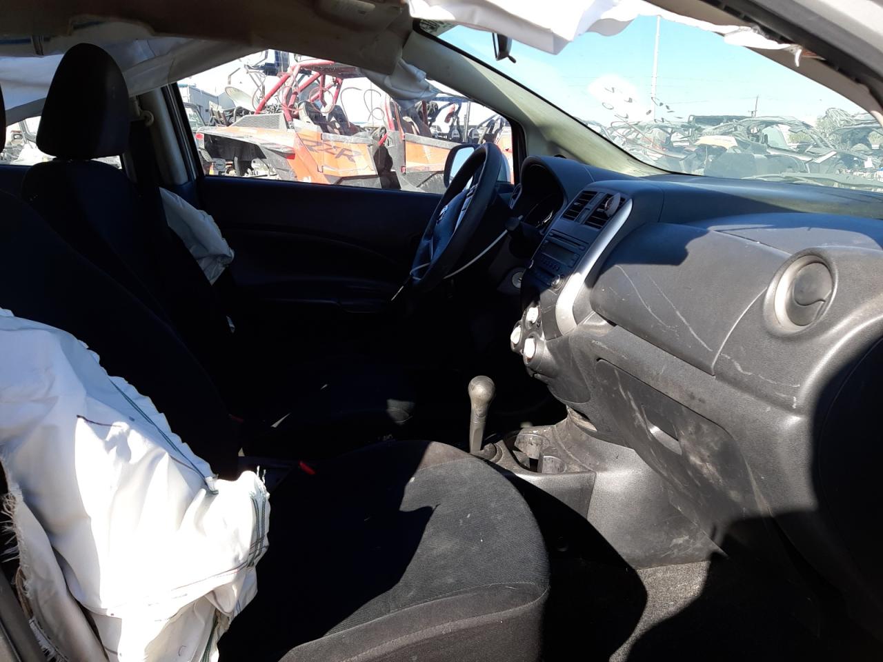 Photo 5 from auction – 2014 NISSAN VERSA NOTE with VIN 3N1CE2CP7EL417468