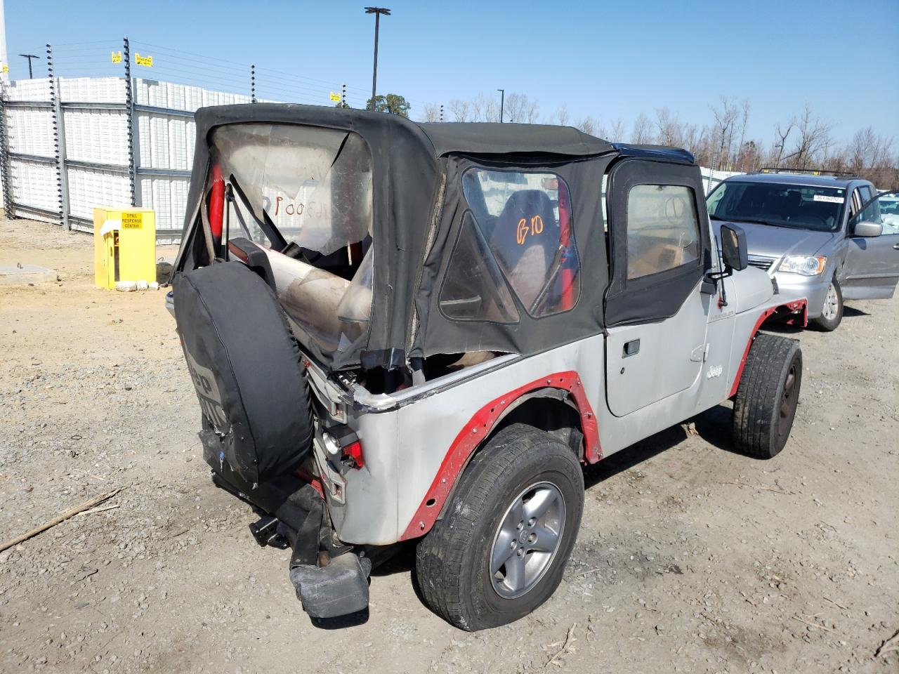 Photo 4 from auction – 1998 JEEP WRANGLER / with VIN 1J4FY29P4WP718286