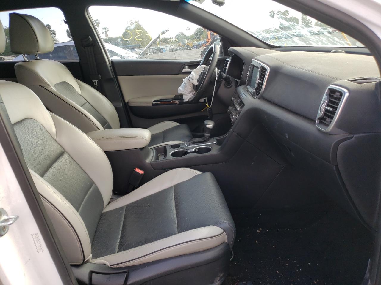 Photo 5 from auction – 2018 KIA SPORTAGE E with VIN KNDPN3AC0J7477210