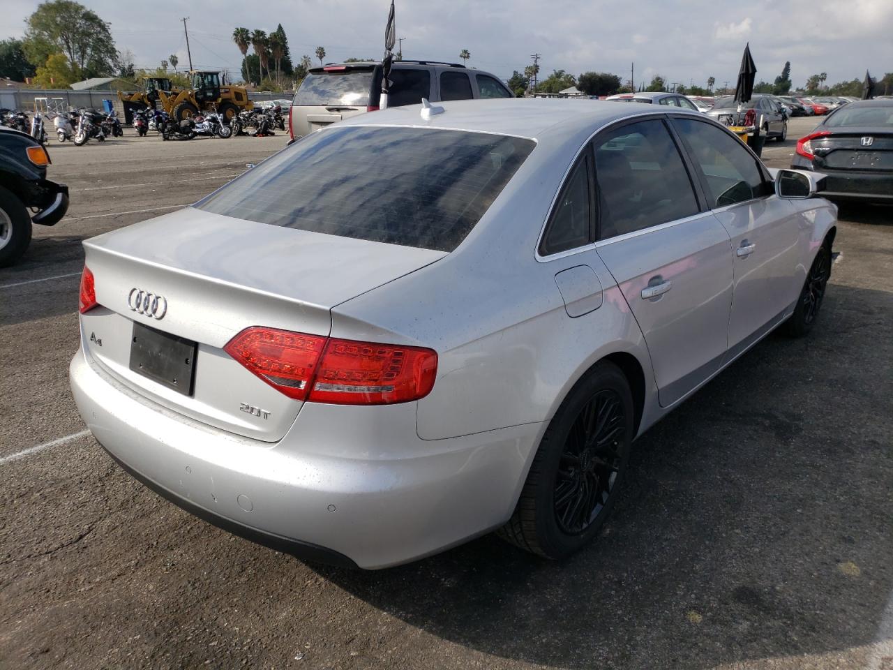 Photo 4 from auction – 2010 AUDI A4 PREMIUM with VIN WAUEFAFL3AN061839
