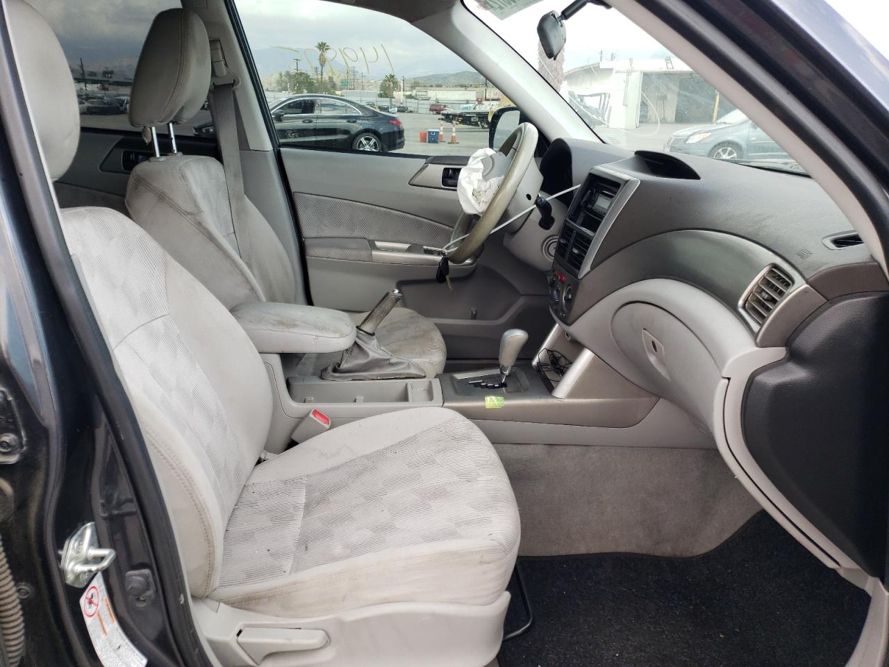 Photo 5 from auction – 2010 SUBARU FORESTER X with VIN JF2SH6BCXAH770254