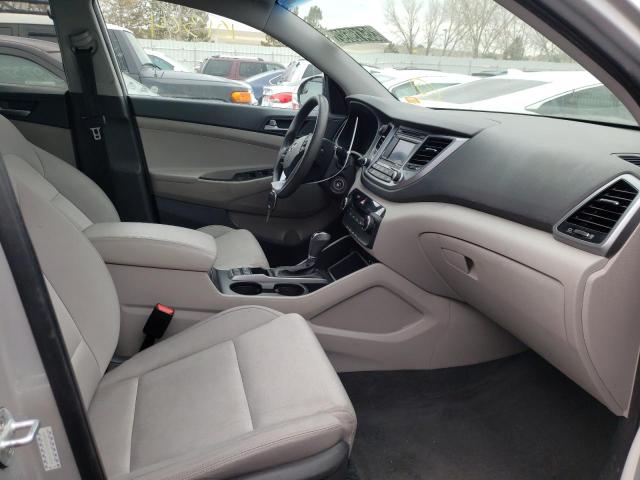 Photo 5 from auction – 2017 HYUNDAI TUCSON LIM with VIN KM8J3CA42HU274315