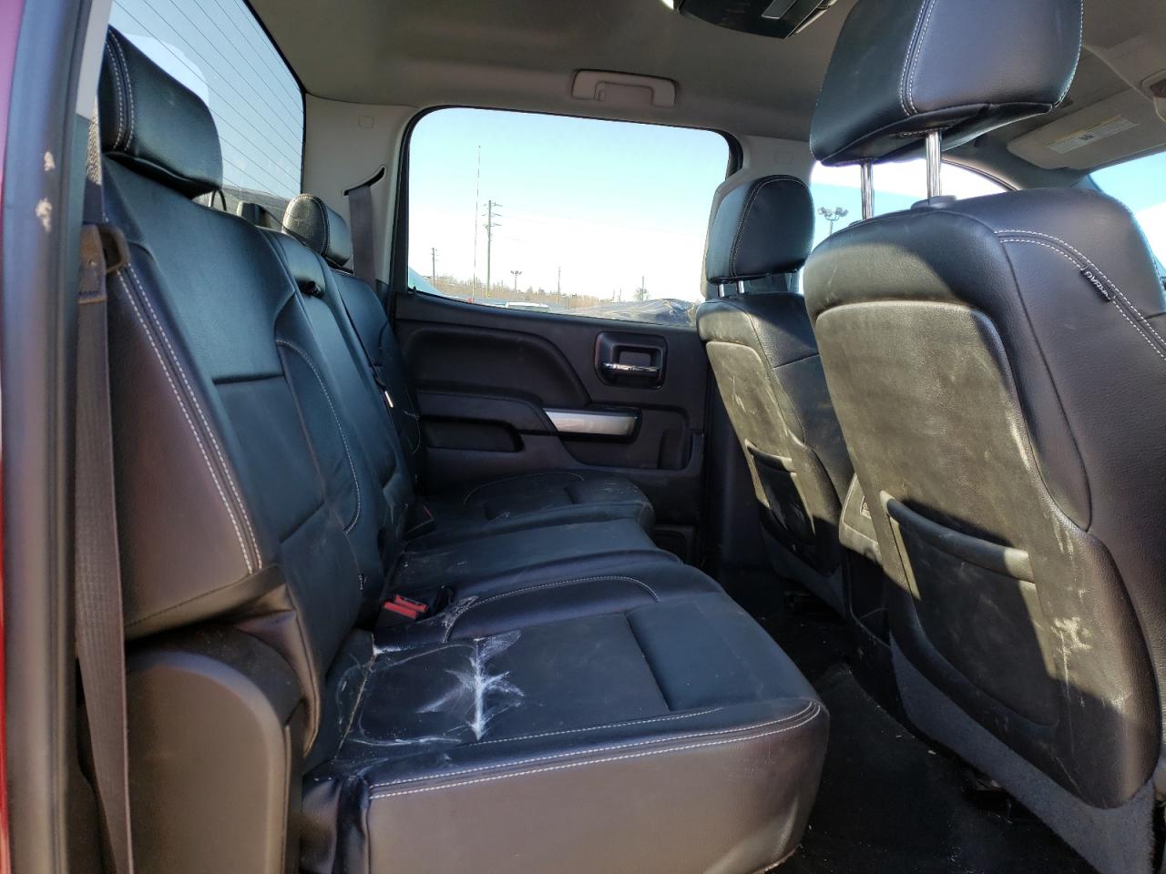 Photo 6 from auction – 2015 CHEVROLET SILVERADO with VIN 3GCUKREC3FG153611