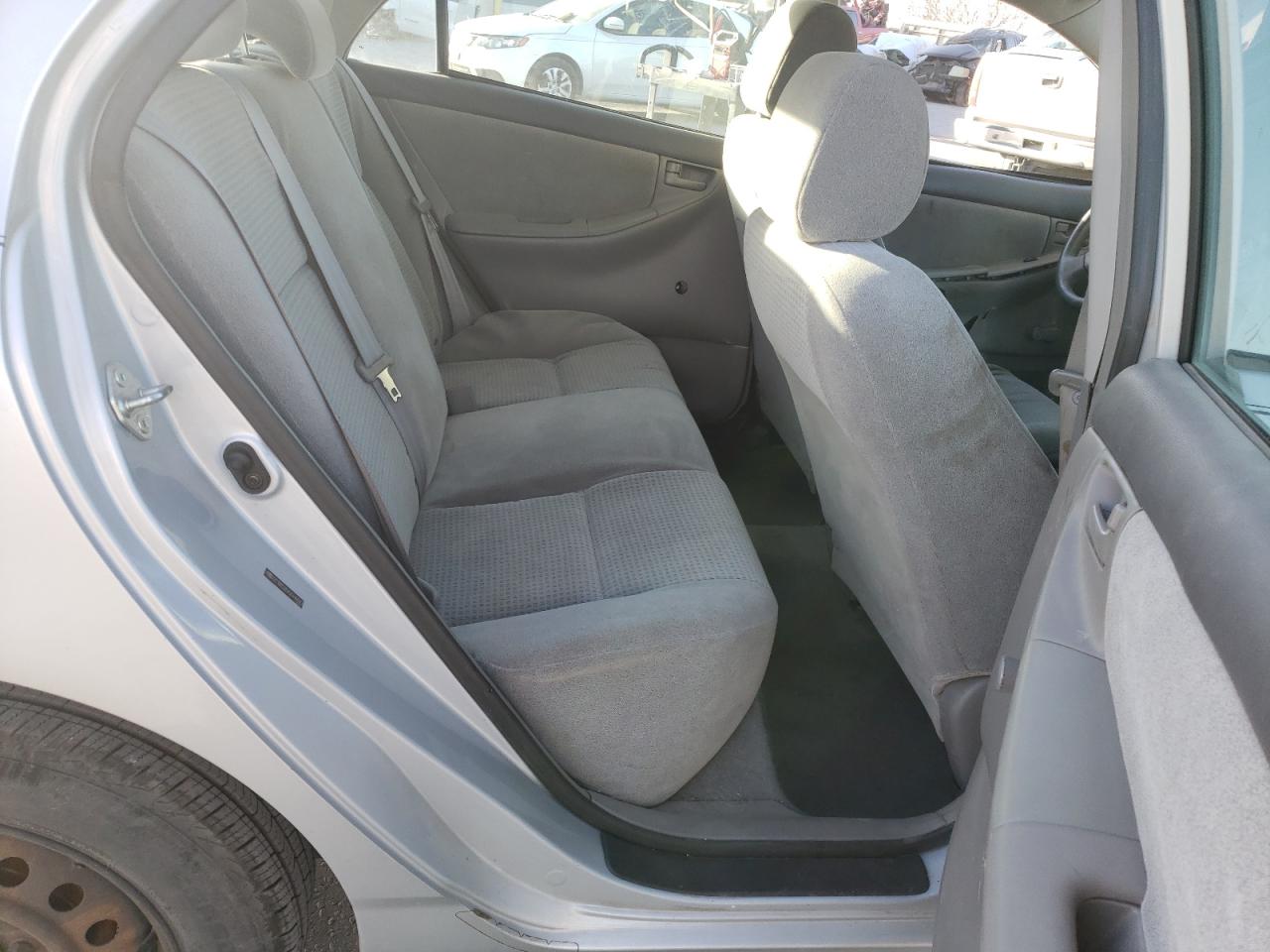 Photo 6 from auction – 2005 TOYOTA COROLLA CE with VIN 2T1BR32E45C446643