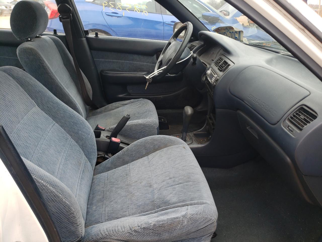 Photo 5 from auction – 1995 TOYOTA COROLLA LE with VIN 2T1AE09B4SC113906