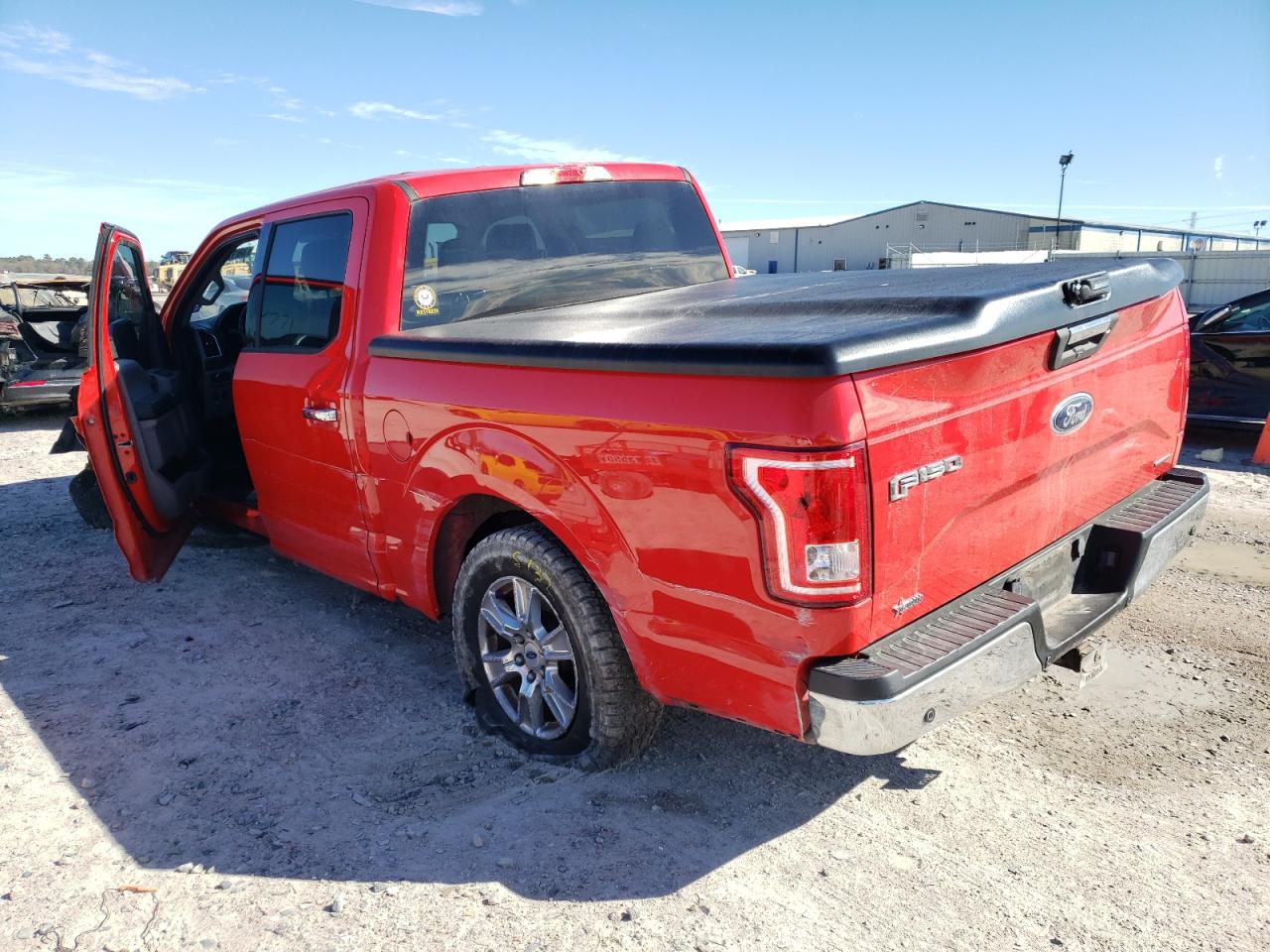 Photo 3 from auction – 2016 FORD F150 SUPER with VIN 1FTEW1C83GKD47087