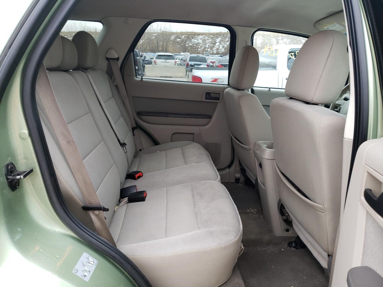 Photo 6 from auction – 2010 FORD ESCAPE HYB with VIN 1FMCU5K38AKD20741