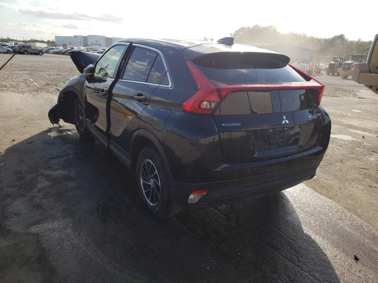 Photo 3 from auction – 2020 MITSUBISHI ECLIPSE CR with VIN JA4AS3AA3LZ006456