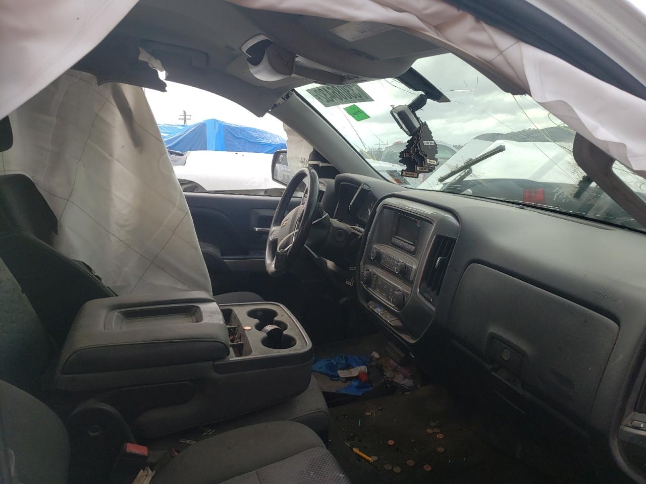 Photo 5 from auction – 2015 CHEVROLET SILVERADO with VIN 3GCUKREH5FG388605