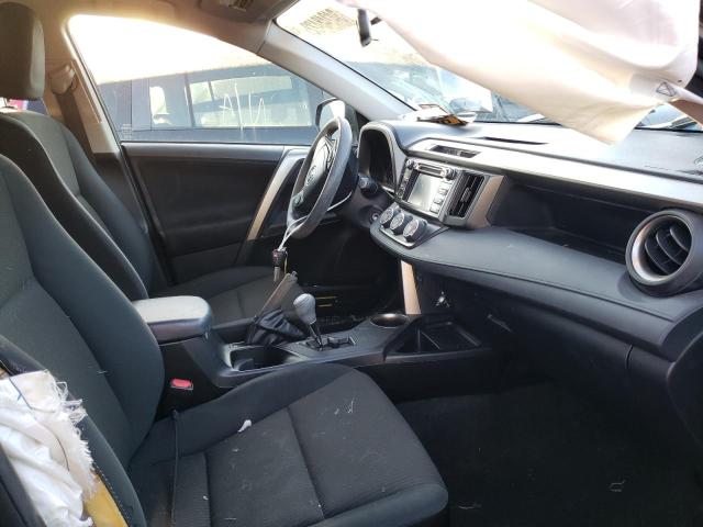 Photo 5 from auction – 2014 TOYOTA RAV4 LE with VIN JTMBFREV2ED086315