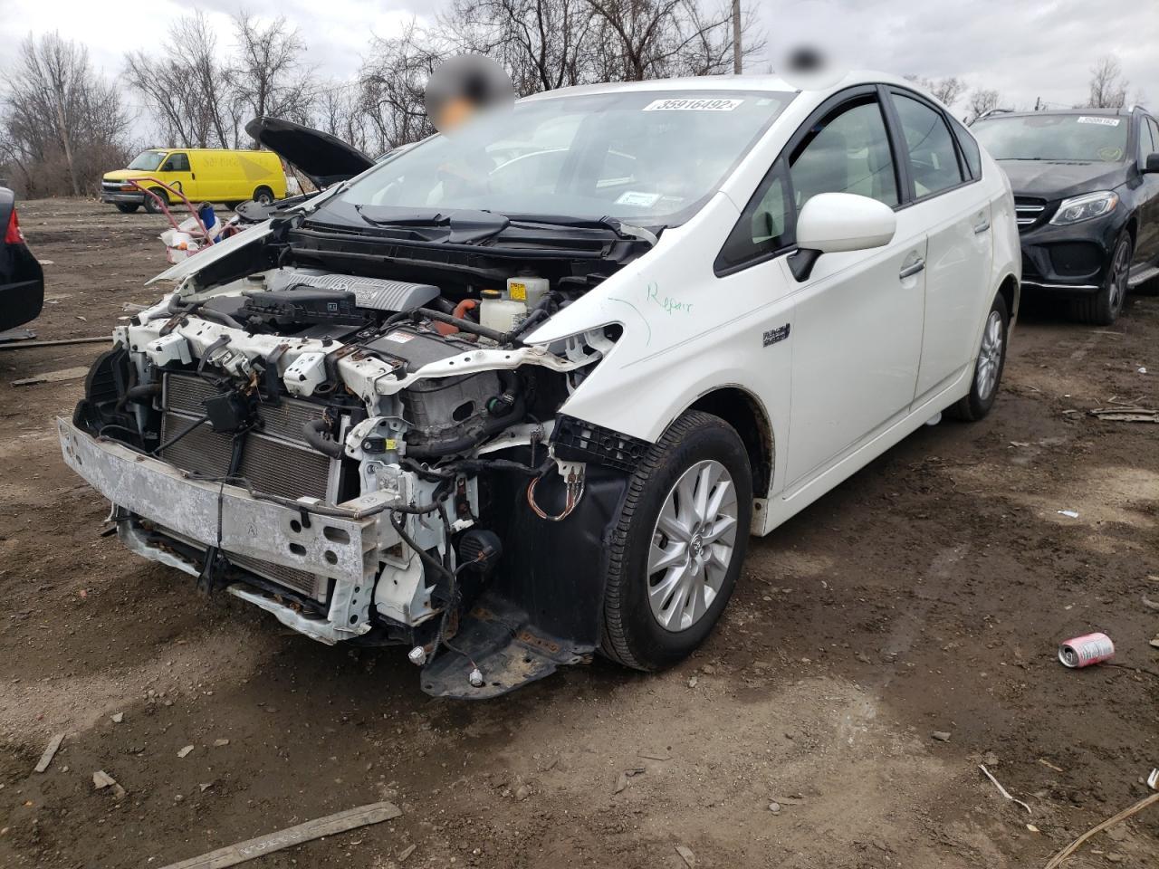 Photo 2 from auction – 2013 TOYOTA PRIUS PLUG with VIN JTDKN3DP0D3031157