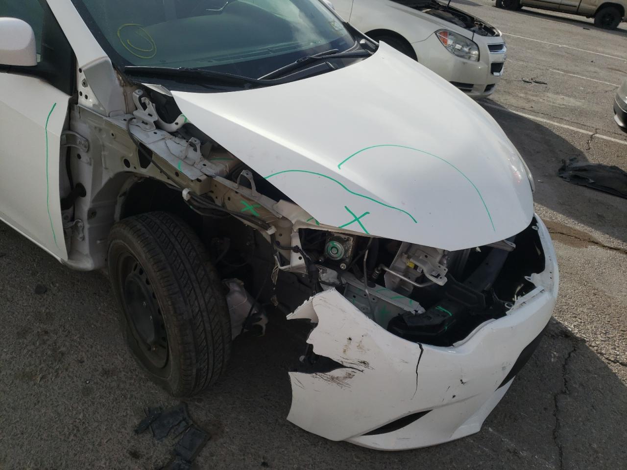 Photo 9 from auction – 2016 TOYOTA COROLLA L with VIN 5YFBURHE2GP505782