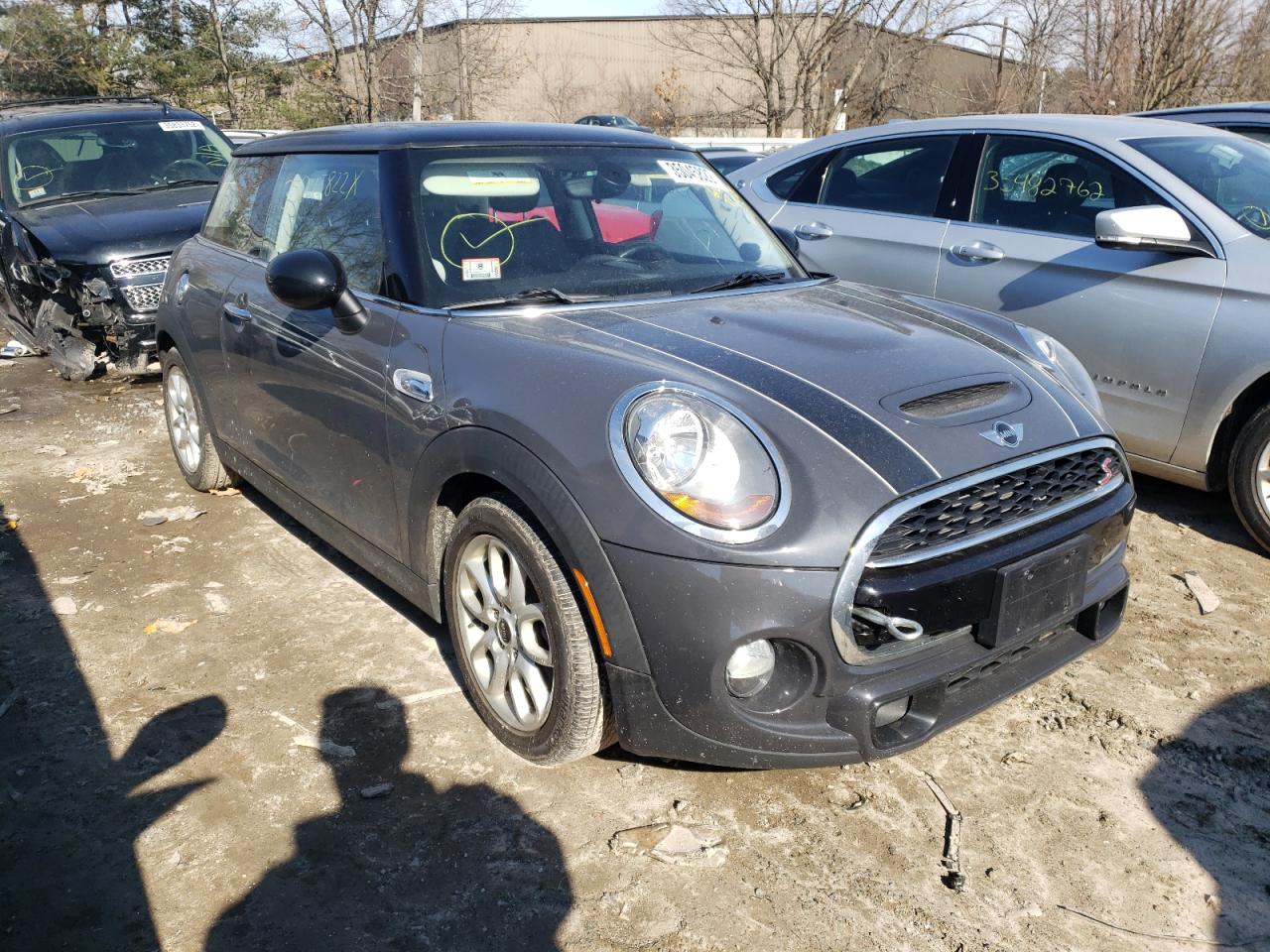 MINI COOPER S 2015 with VIN WMWXP7C55F2A39433 - Photo from auction