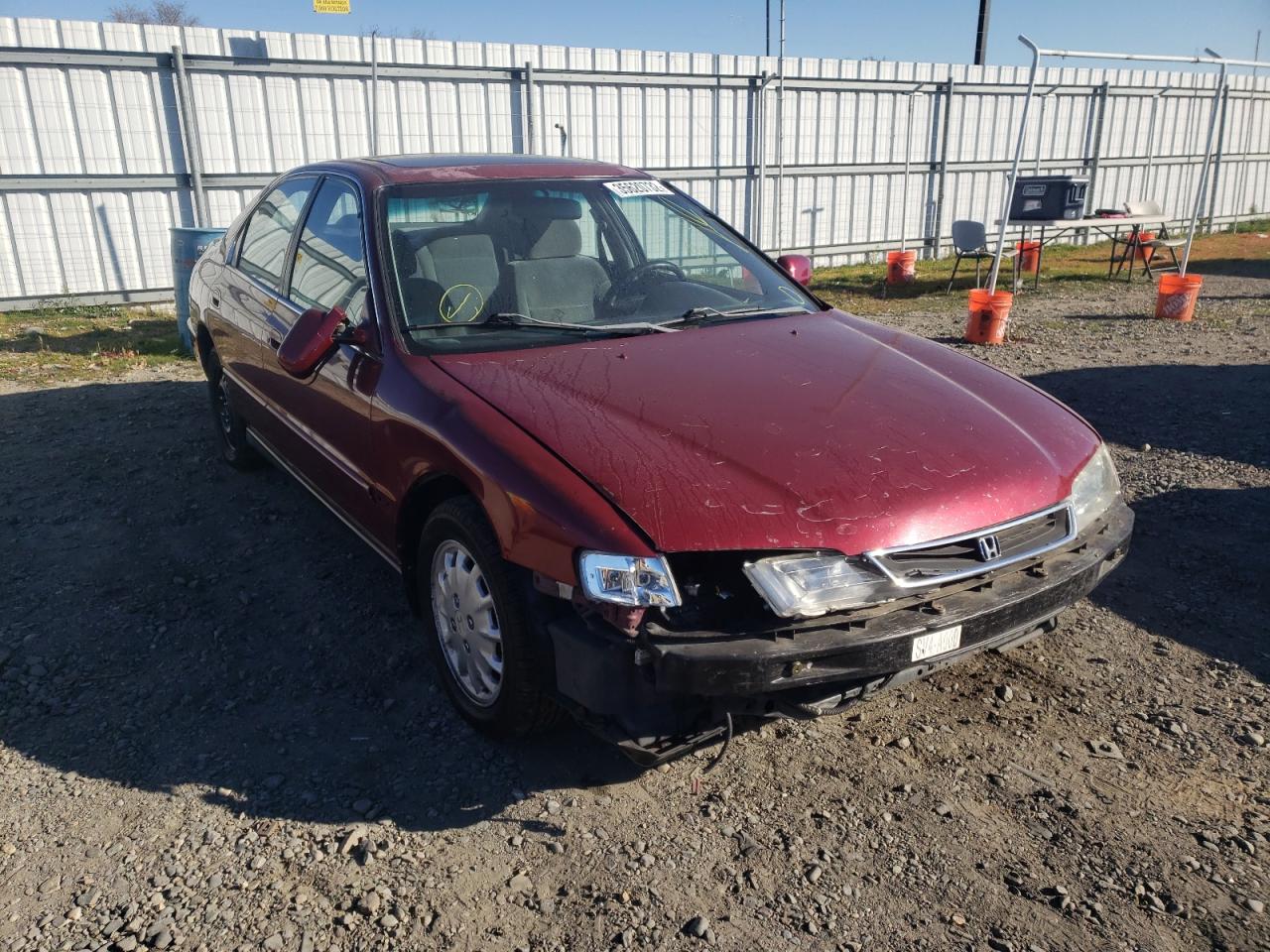 Photo 1 from auction – 1996 HONDA ACCORD EX with VIN 1HGCD5656TA072774