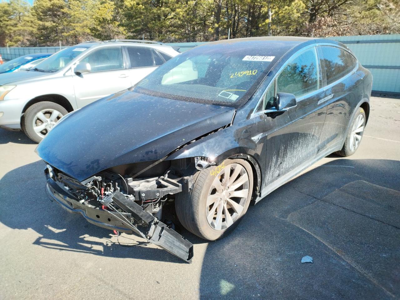 Photo 2 from auction – 2020 TESLA MODEL X with VIN 5YJXCAE27LF245910