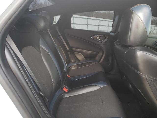 Photo 6 from auction – 2016 CHRYSLER 200 S with VIN 1C3CCCBB1GN144775