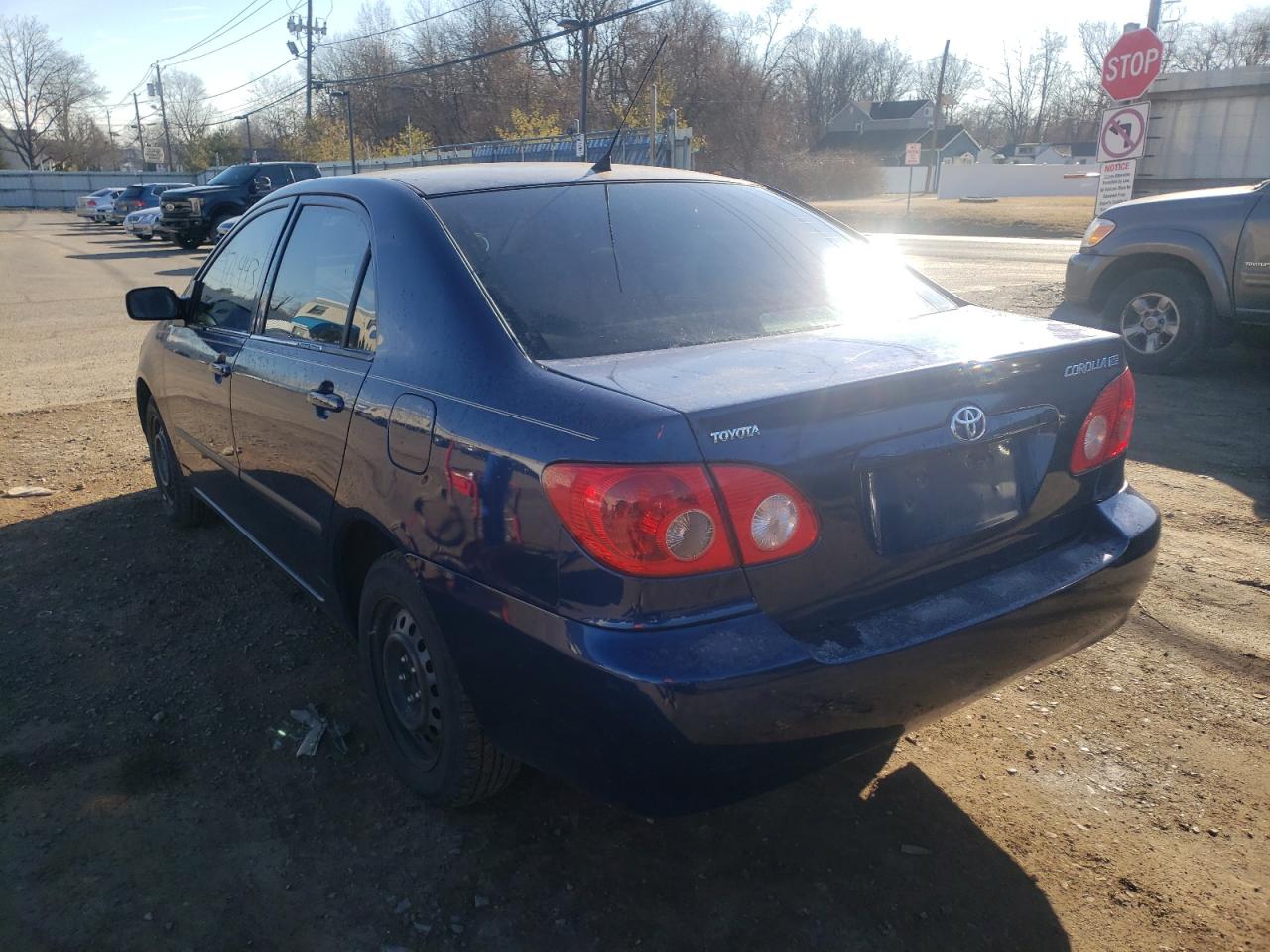 Photo 3 from auction – 2005 TOYOTA COROLLA CE with VIN 1NXBR32E05Z517139