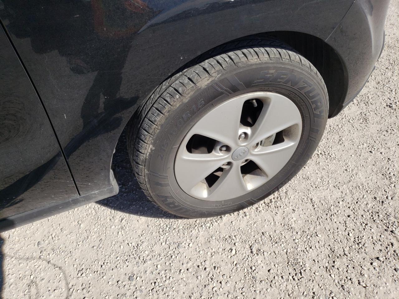 Foto 9 de la subasta – 2016 KIA SOUL con VIN KNDJN2A28G7307984