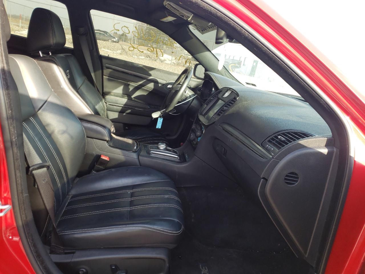 Photo 5 from auction – 2015 CHRYSLER 300 S with VIN 2C3CCAGG5FH793043