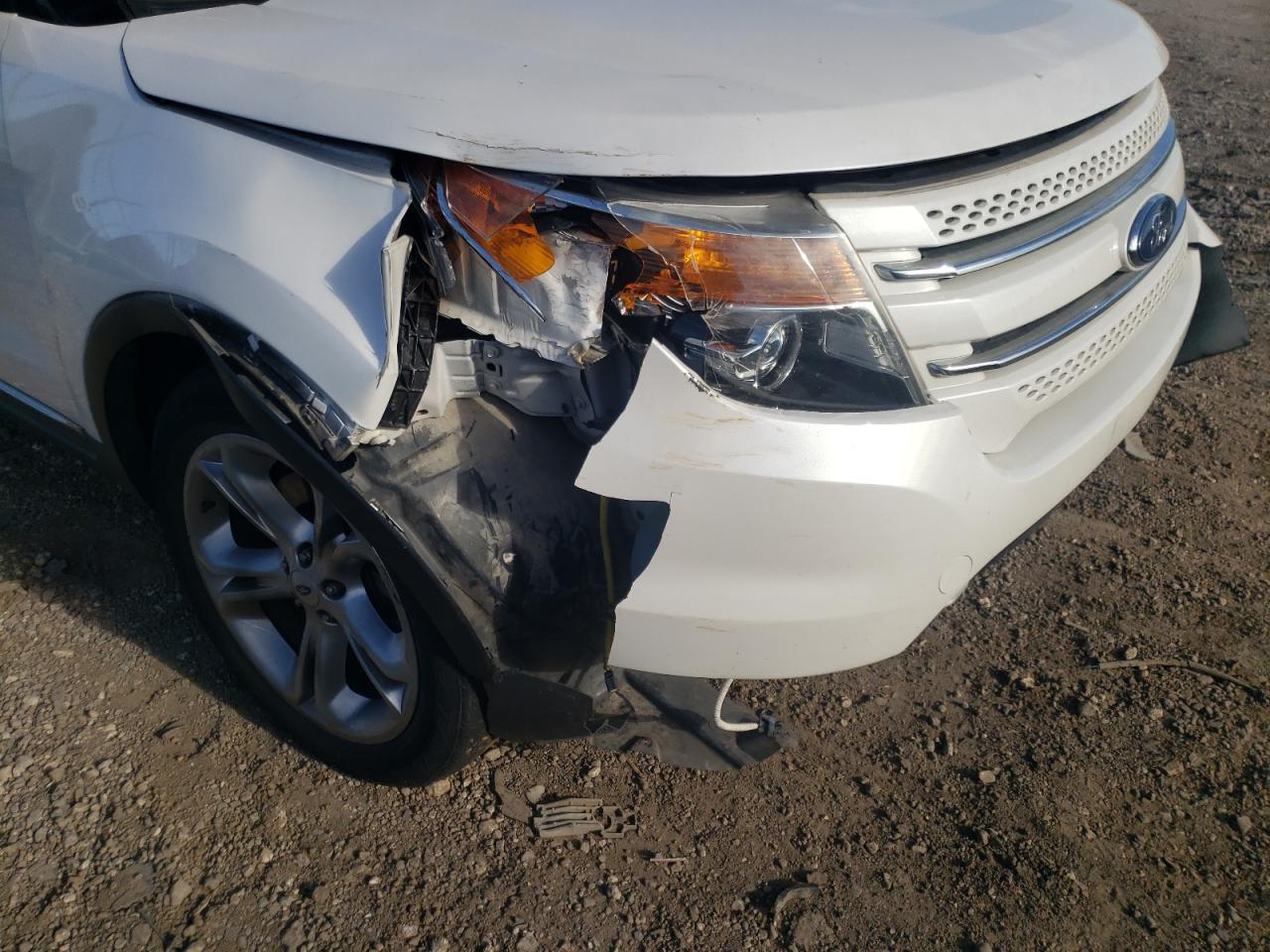 Photo 9 from auction – 2015 FORD EXPLORER L with VIN 1FM5K7F82FGA01295