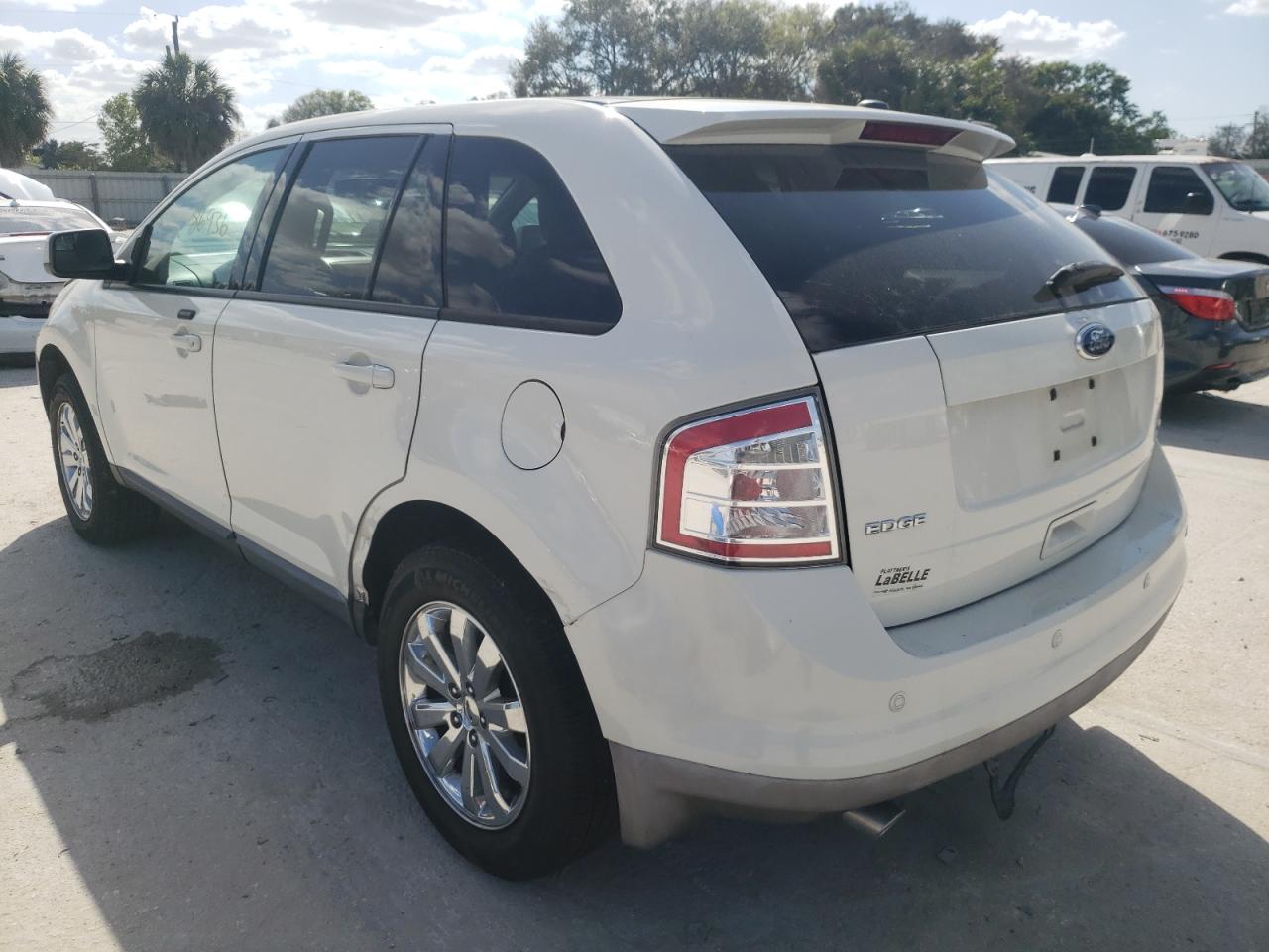 Photo 3 from auction – 2010 FORD EDGE SEL with VIN 2FMDK3JC3ABB72170