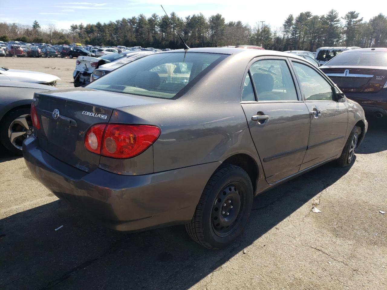 Photo 4 from auction – 2005 TOYOTA COROLLA CE with VIN 1NXBR32E65Z371751