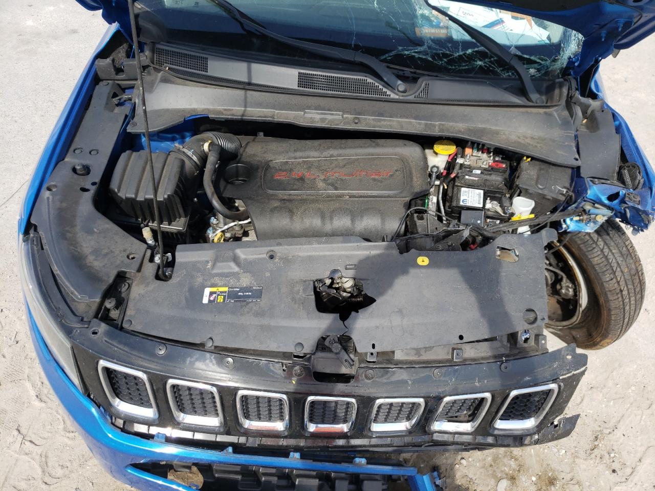 Photo 7 from auction – 2018 JEEP COMPASS SP with VIN 3C4NJCAB0JT240724