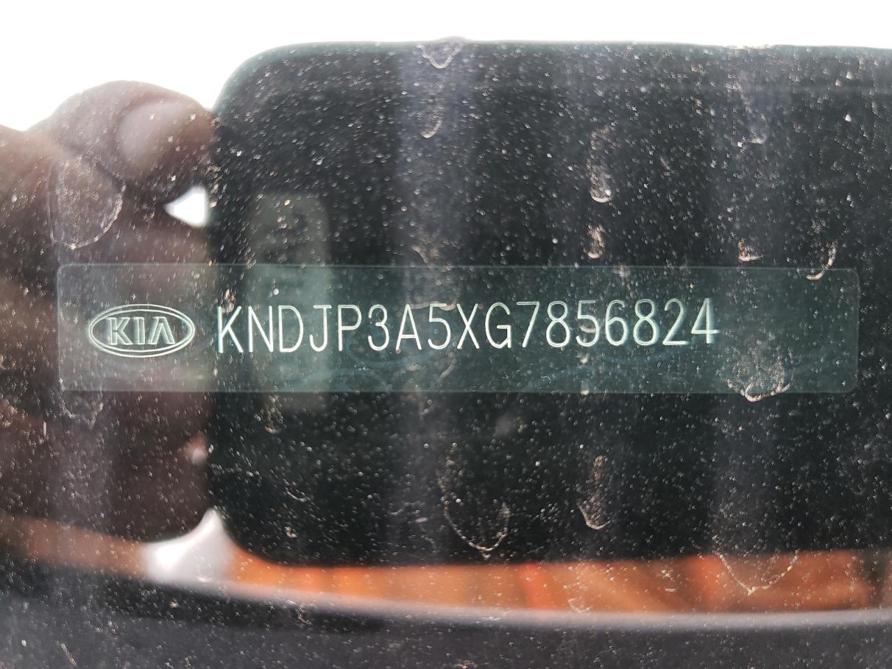 Photo 10 from auction – 2016 KIA SOUL + with VIN KNDJP3A5XG7856824
