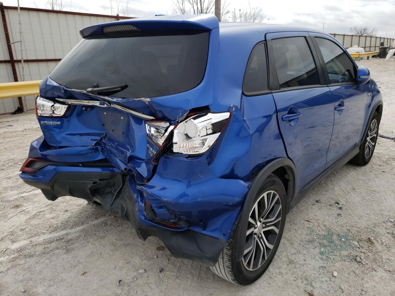 Photo 4 from auction – 2019 MITSUBISHI OUTLANDER with VIN JA4AP3AU1KU010657
