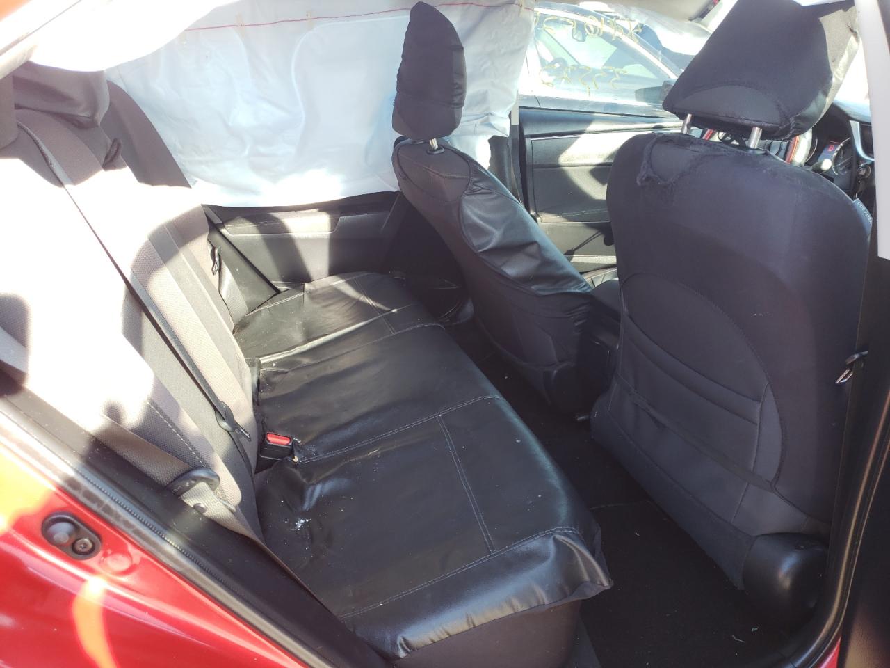 Photo 6 from auction – 2017 TOYOTA COROLLA with VIN 2T1BURHE1HC843658