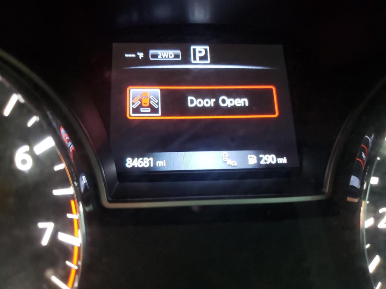 Photo 8 from auction – 2016 NISSAN PATHFINDER with VIN 5N1AR2MM4GC623404