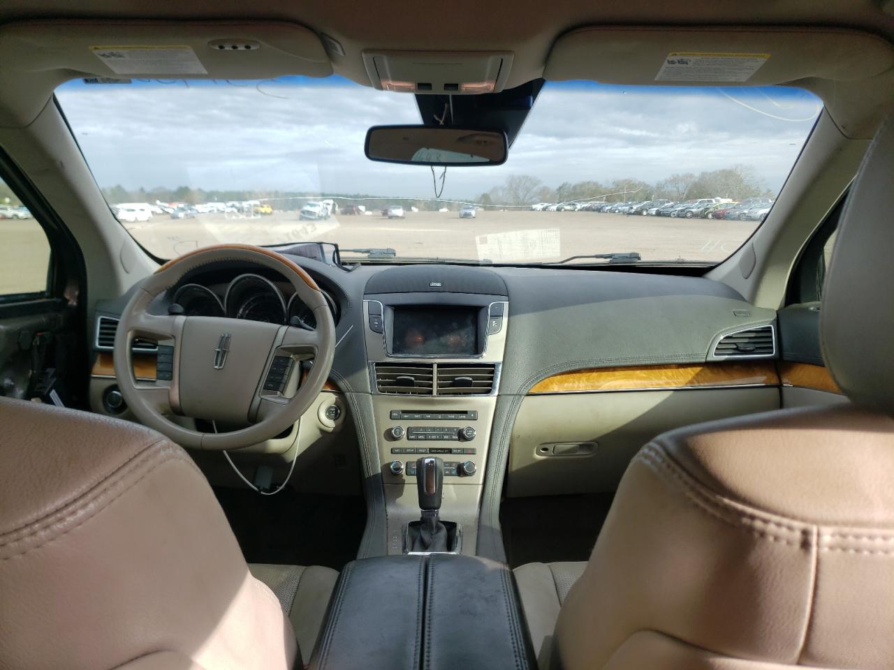 Zdjęcie 9 z aukcji – 2012 LINCOLN MKT z VIN 2LMHJ5AT0CBL54996