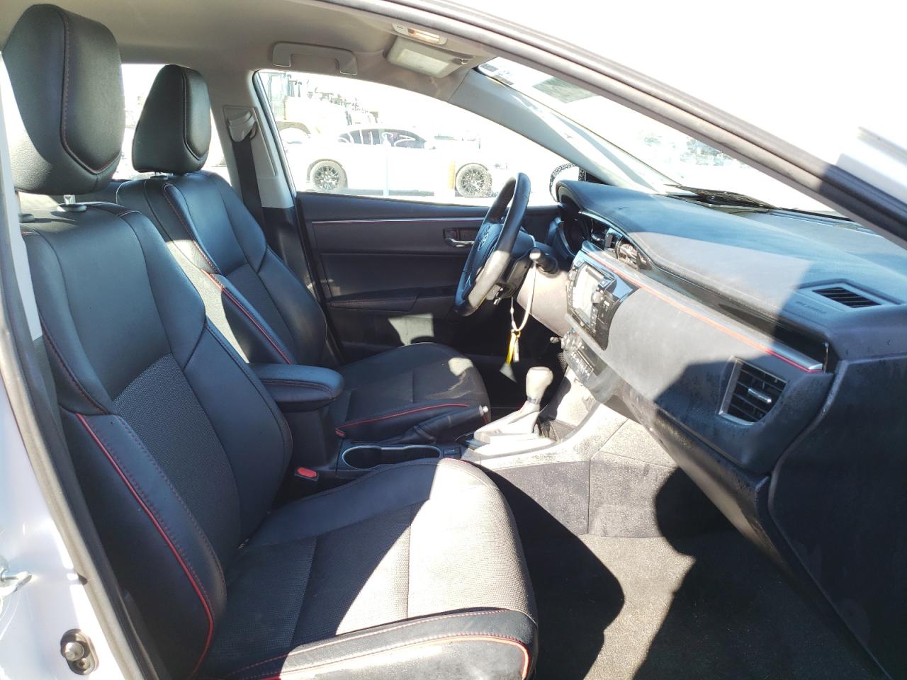 Photo 5 from auction – 2016 TOYOTA COROLLA L with VIN 2T1BURHE0GC501603