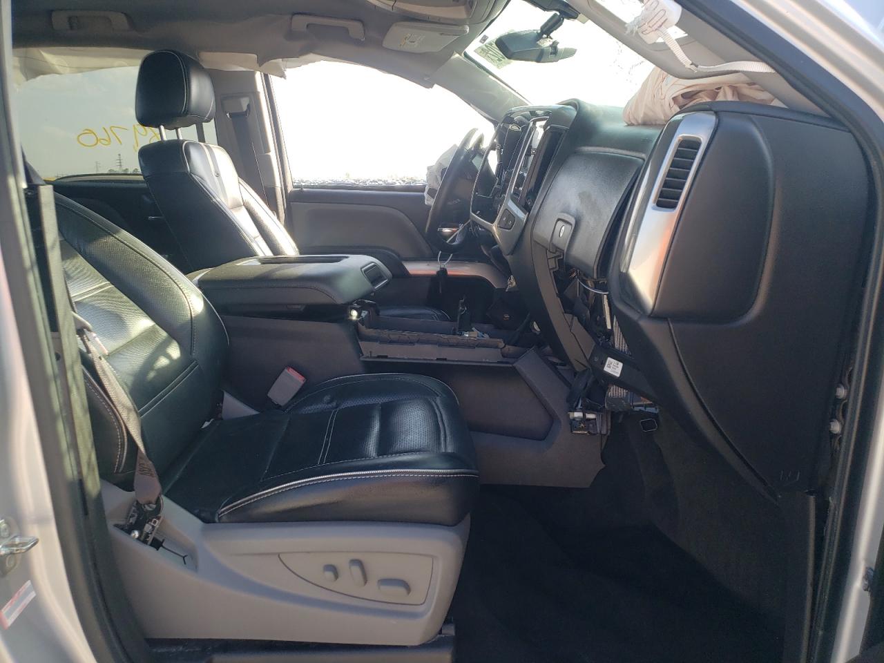 Photo 5 from auction – 2017 CHEVROLET SILVERADO with VIN 3GCUKRECXHG100570