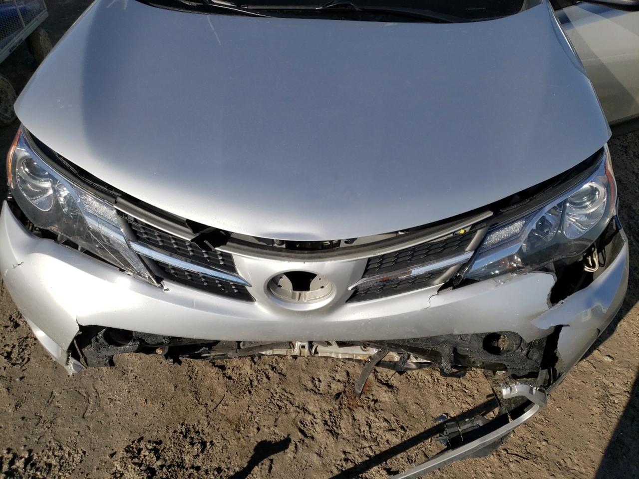 Photo 7 from auction – 2014 TOYOTA RAV4 LIMIT with VIN 2T3DFREV8EW191615