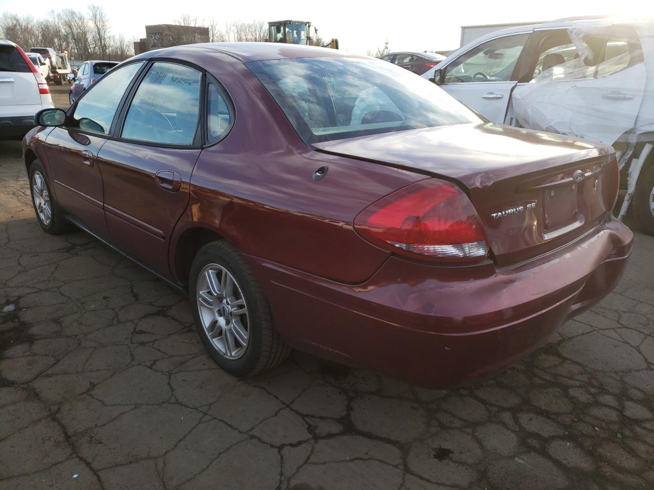 Photo 3 from auction – 2007 FORD TAURUS SE with VIN 1FAFP53U77A163739