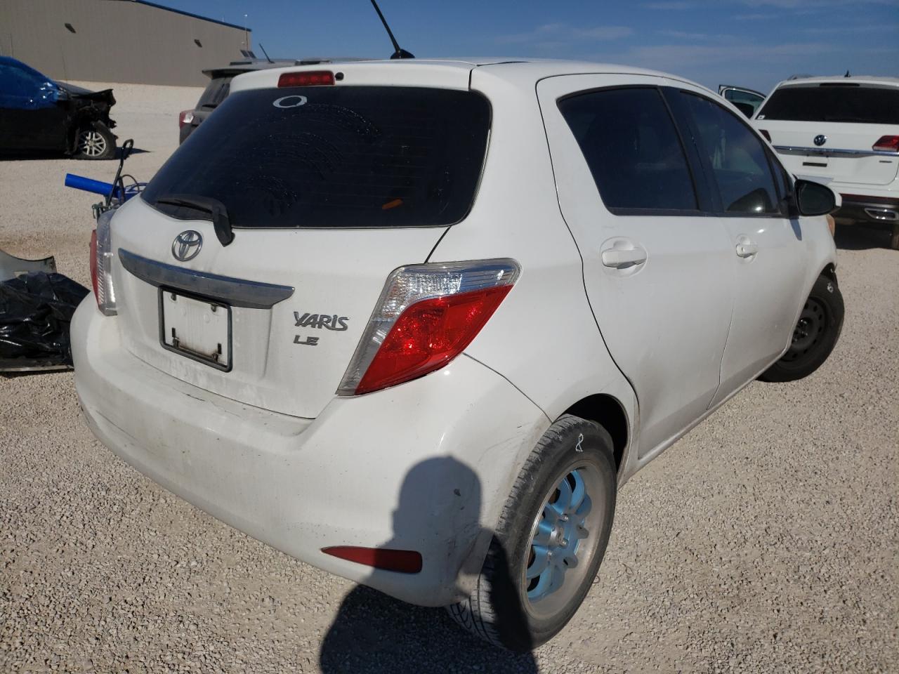Photo 4 from auction – 2012 TOYOTA YARIS with VIN JTDKTUD35CD500342
