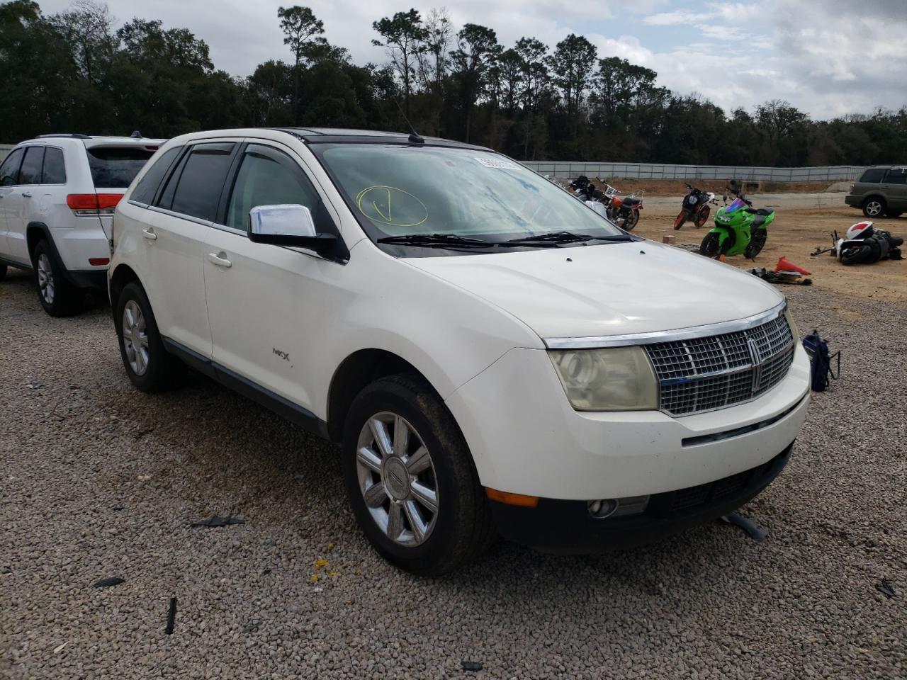 LINCOLN MKX 2007 with VIN 2LMDU68C57BJ02183 - Photo from auction