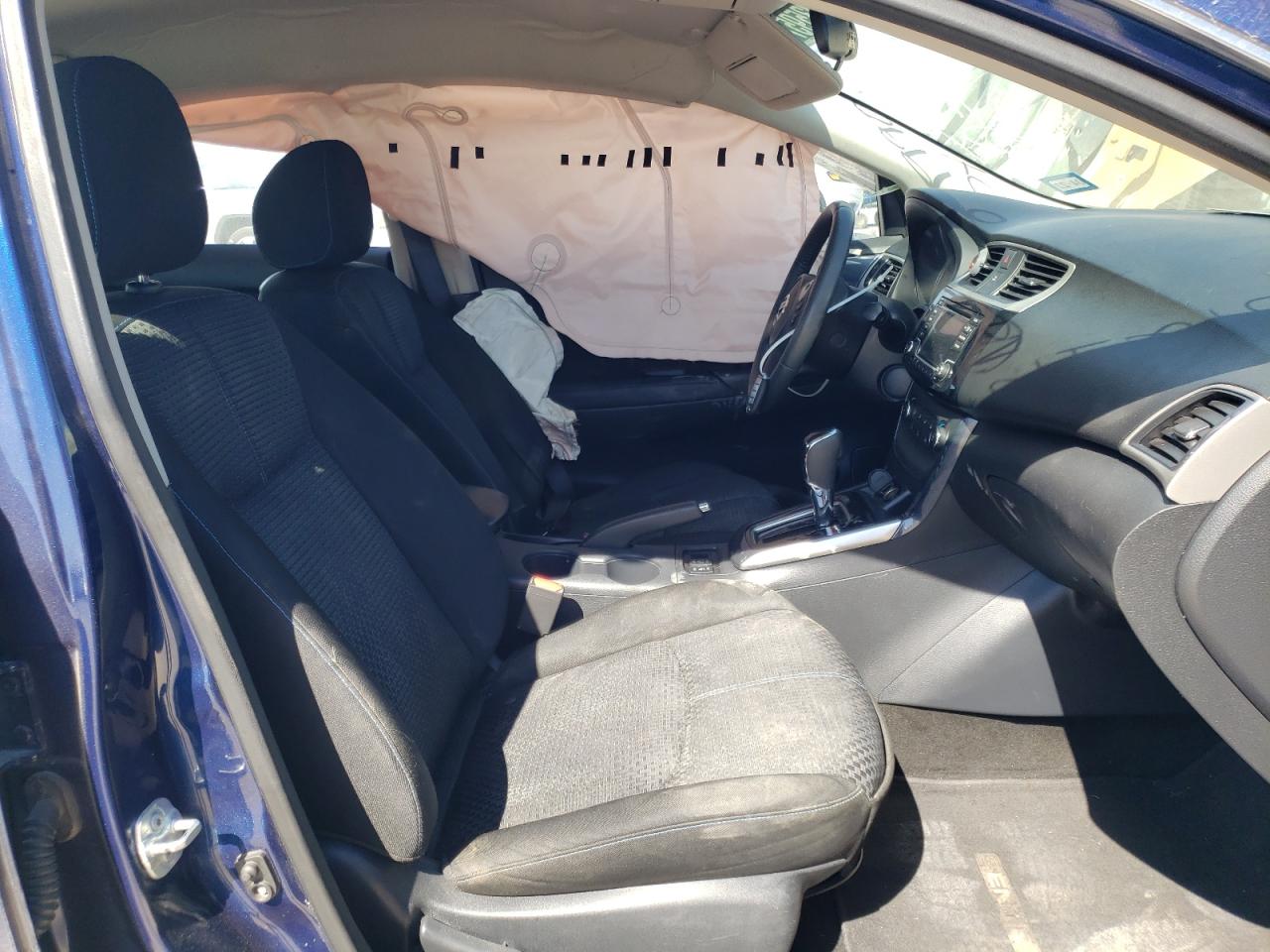 Photo 5 from auction – 2017 NISSAN SENTRA S with VIN 3N1AB7AP2HY236950