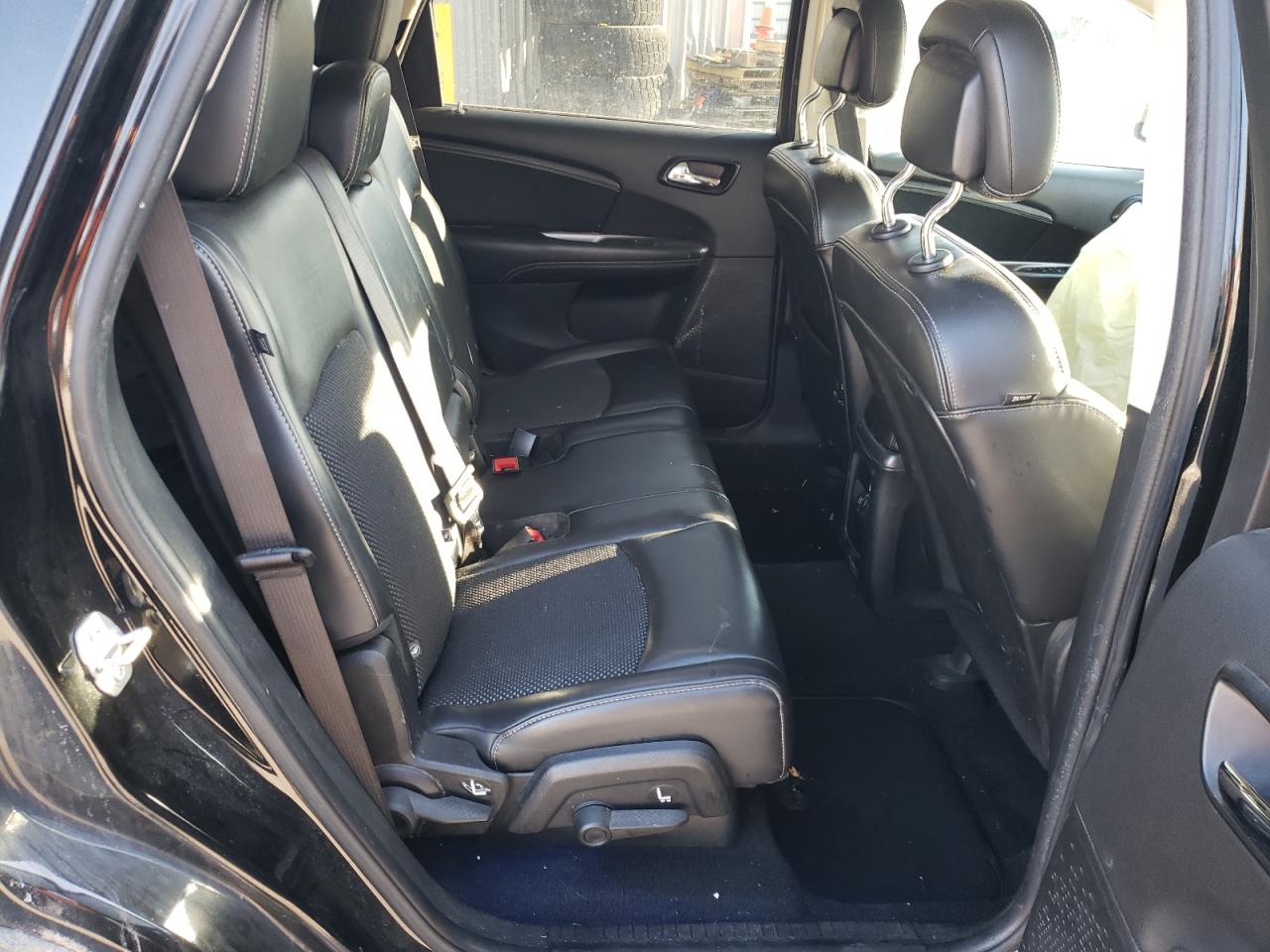 Photo 6 from auction – 2017 DODGE JOURNEY CR with VIN 3C4PDCGB3HT551663