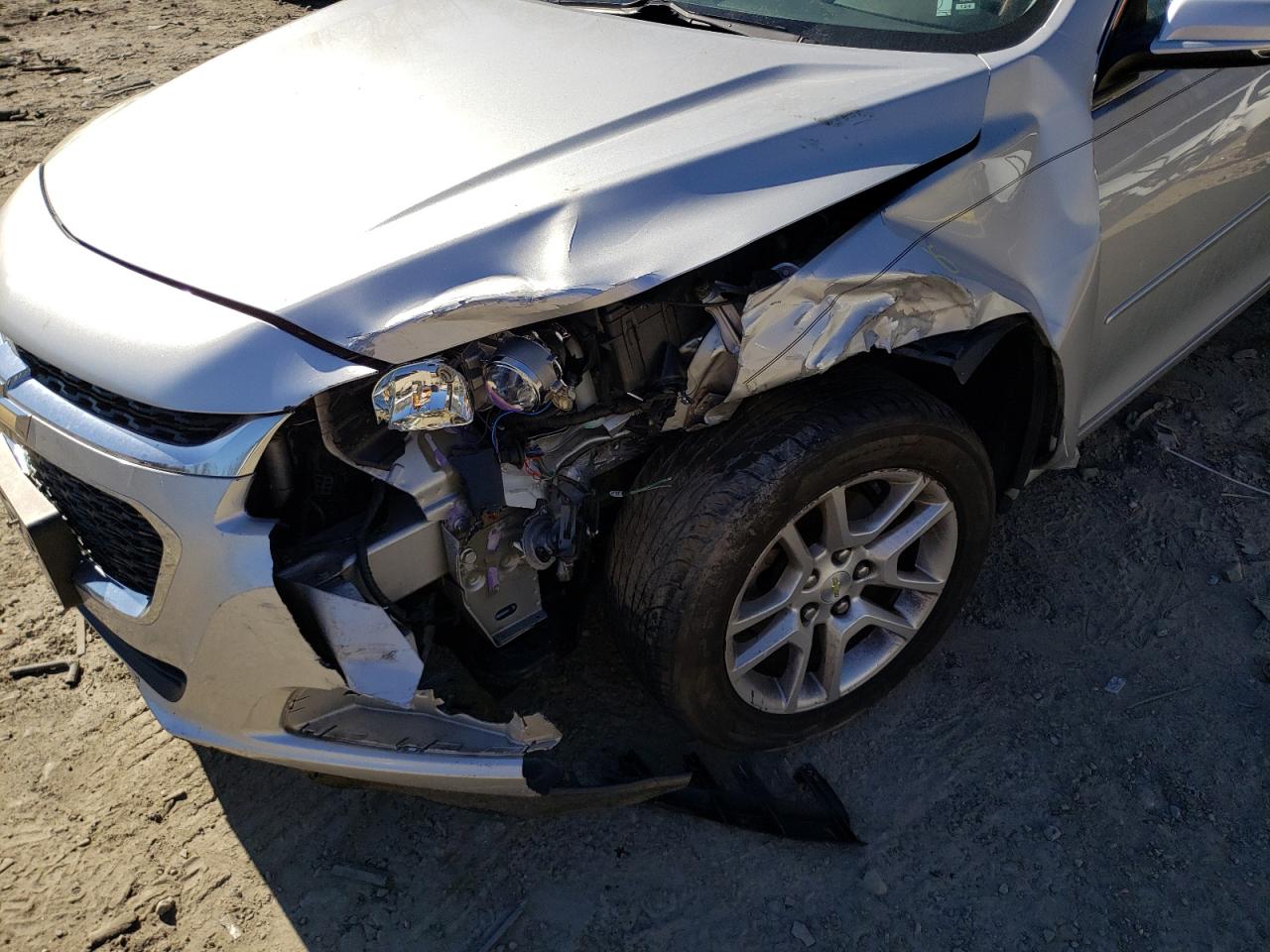 Photo 9 from auction – 2015 CHEVROLET MALIBU 1LT with VIN 1G11C5SL5FF141256