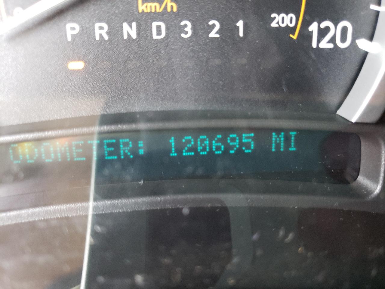 Photo 8 from auction – 2007 HUMMER H2 with VIN 5GRGN23U27H101304