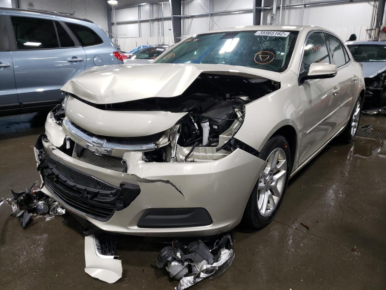 Photo 2 from auction – 2016 CHEVROLET MALIBU LIM with VIN 1G11C5SA1GF137043