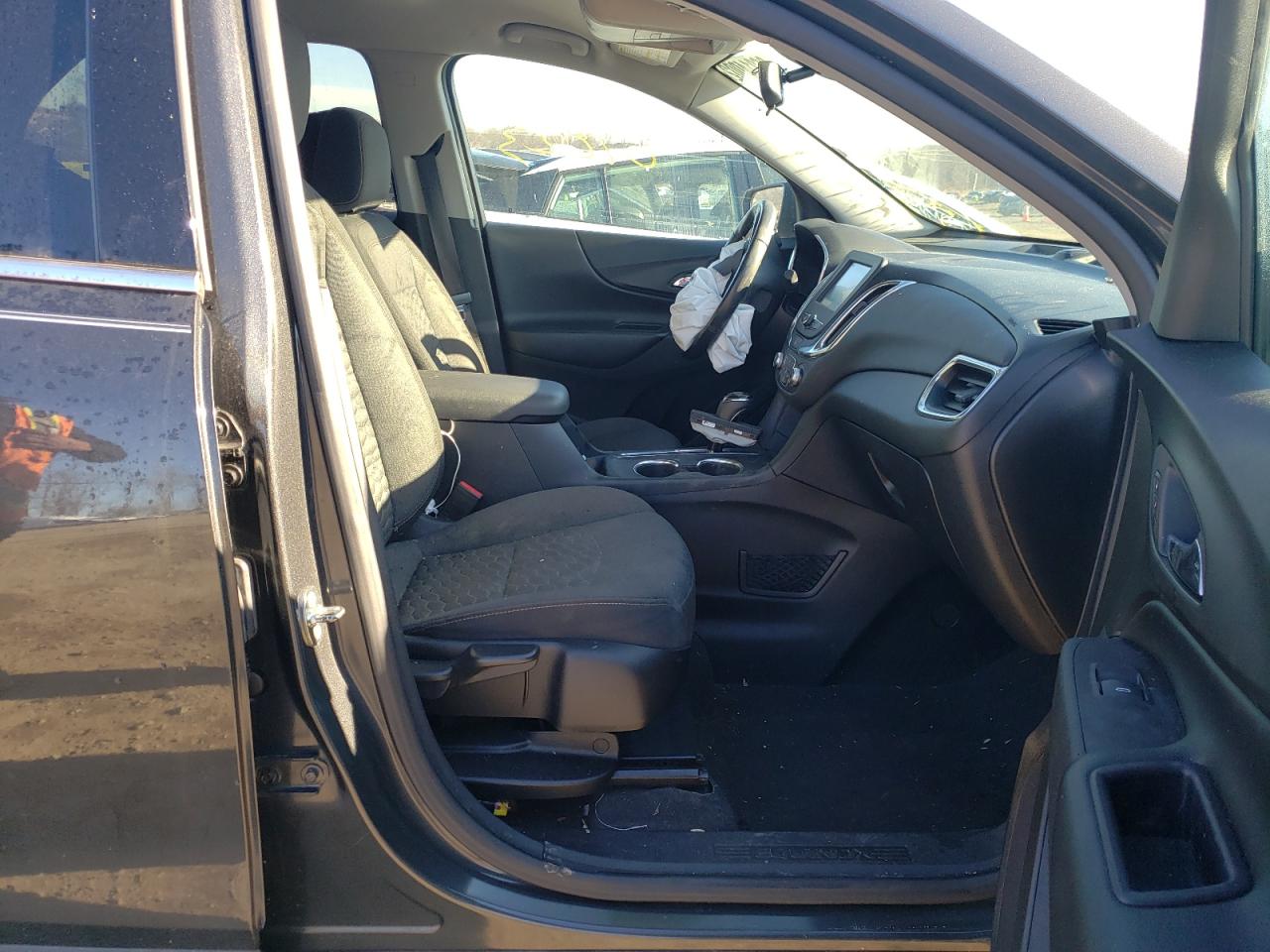 Photo 5 from auction – 2018 CHEVROLET EQUINOX LT with VIN 2GNAXSEVXJ6176375