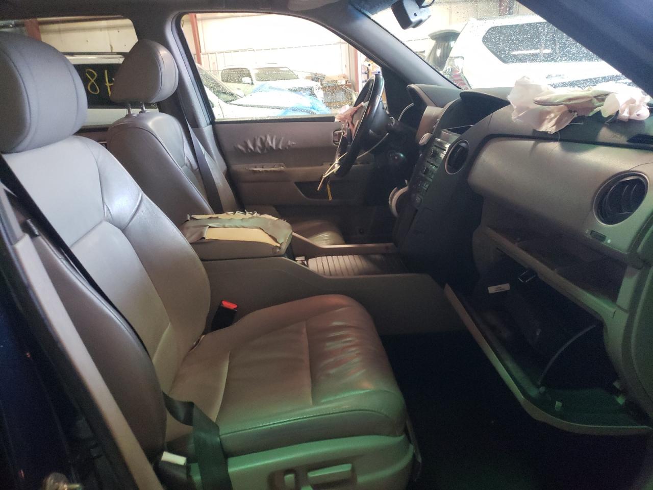 Photo 5 from auction – 2010 HONDA PILOT EXL with VIN 5FNYF4H67AB036613