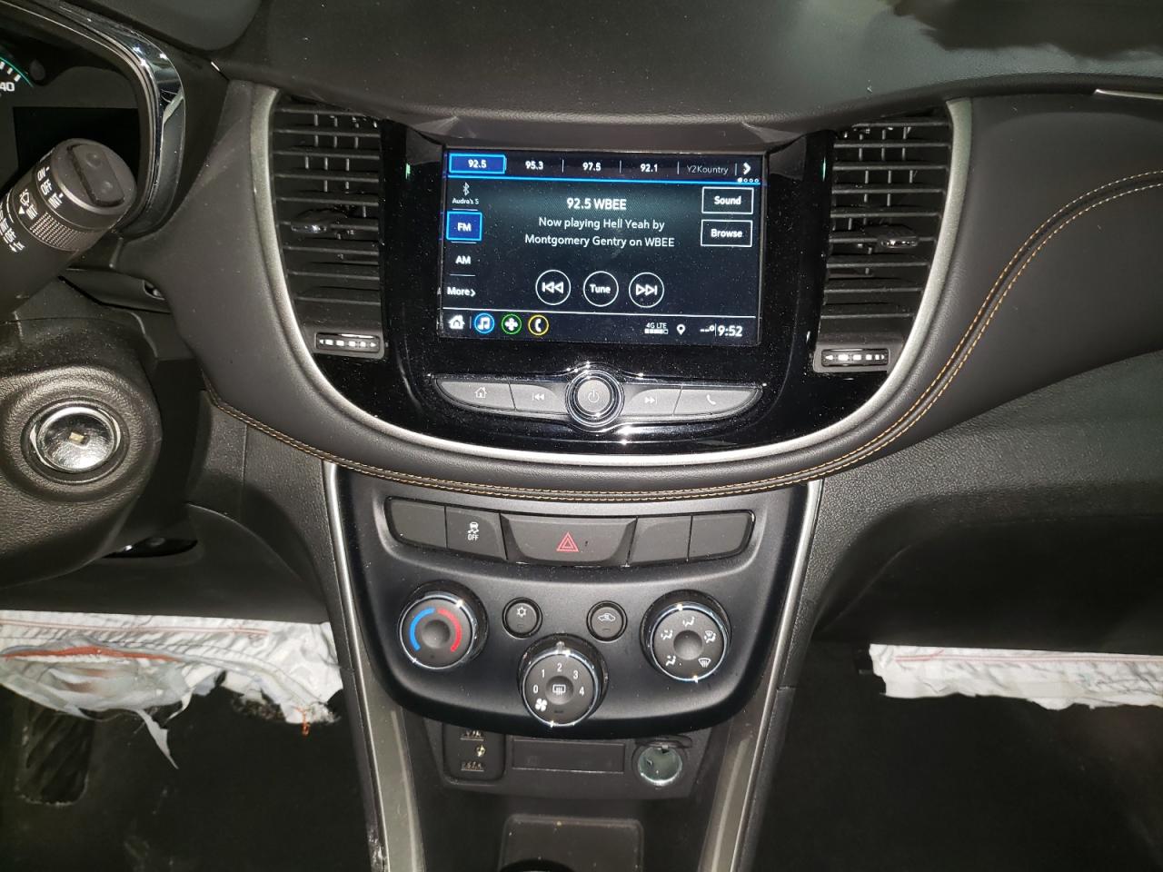 Photo 9 from auction – 2019 CHEVROLET TRAX 1LT with VIN 3GNCJLSB8KL384049