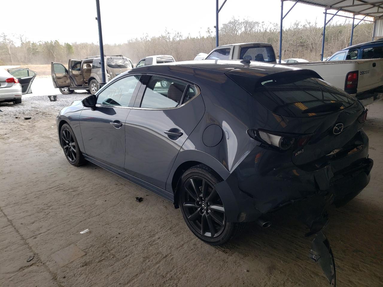 Photo 3 from auction – 2021 MAZDA 3 PREMIUM with VIN JM1BPAML9M1306533